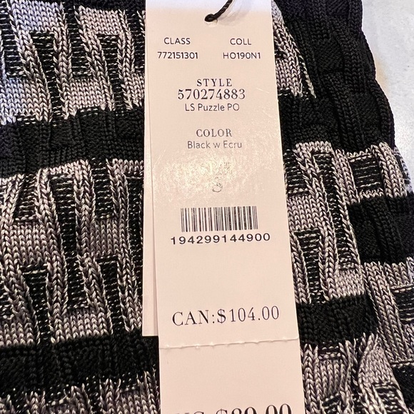 NWT White House Black Market size Small women’s top - Picture 3 of 9